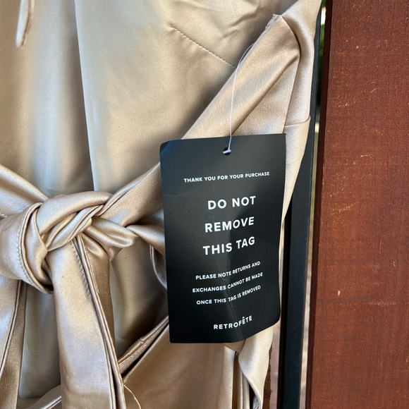 Retrofete Ester Dress in nude size small NWT - Picture 6 of 10